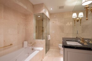 Shower, jetted bath, hair dryer, towels