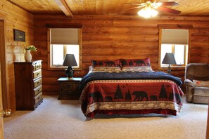 4 soveværelser, skrivebord, strygejern/strygebræt, weekendseng