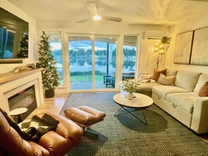 TV connectée, cheminée