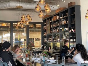Bar (en la propiedad)