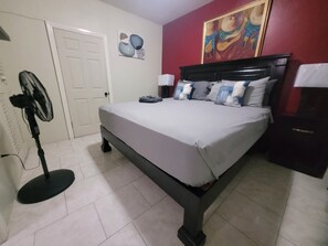 1 室のベッドルーム、アイロン / アイロン台、WiFi、ベッドシーツ