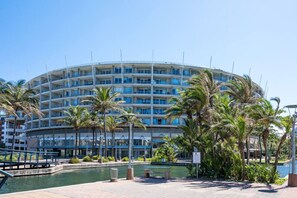 Exterior - On Point Penthouse 7-14 (Point Waterfront, KwaZulu-Natal)