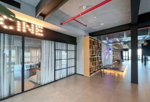 Interior - Stylish 1BR Apt In Collective 2 (Dubai)