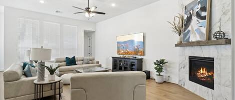 TV, fireplace