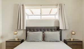 1 室のベッドルーム、アイロン / アイロン台、WiFi、ベッドシーツ