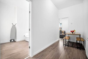 1 間睡房、熨斗/熨衫板、Wi-Fi、床單