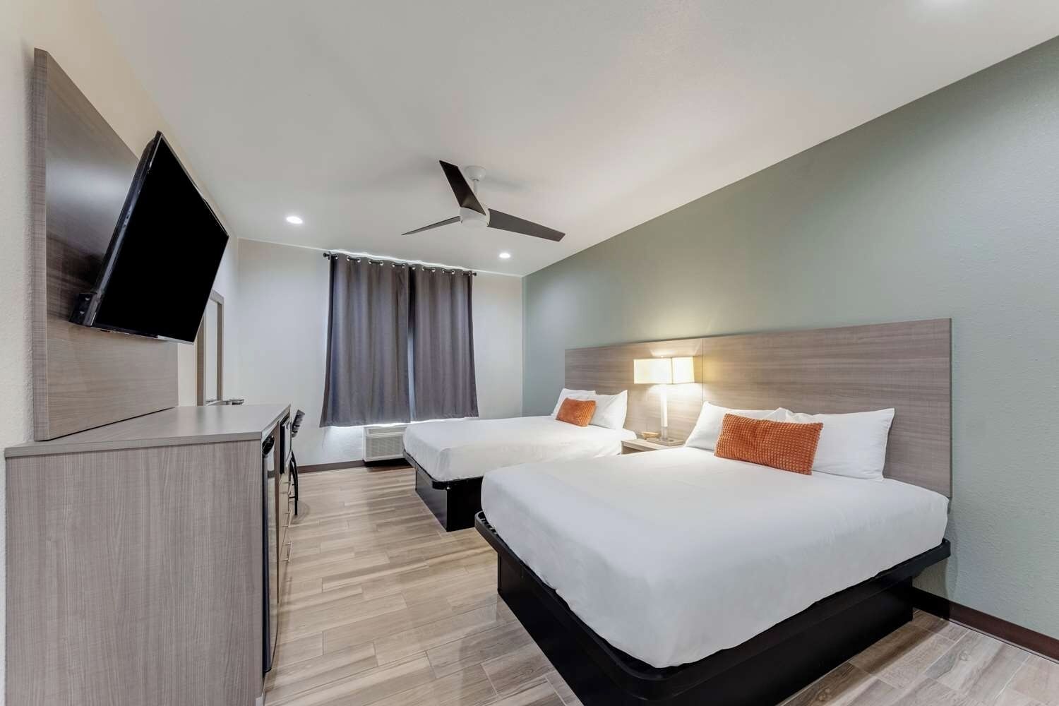 Enjoy Comfort In A Cozy Room W/ Convenient Amenities - Perfect For Any Stay - San Antonio