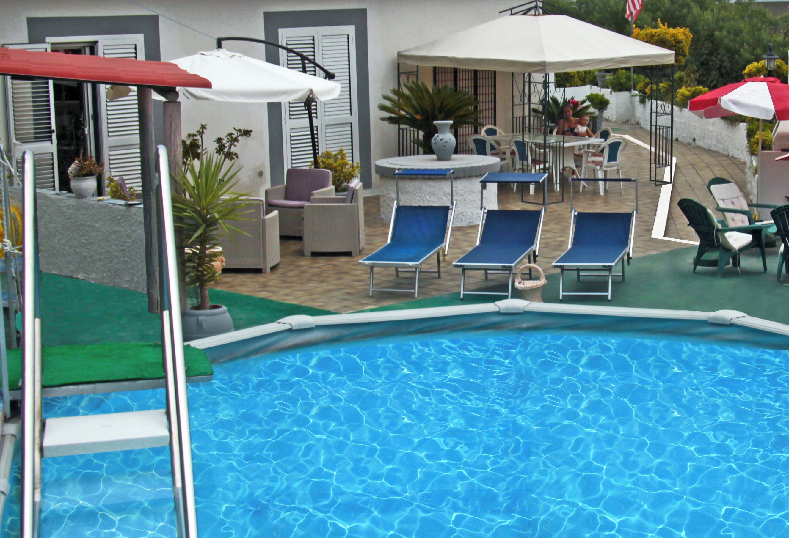 Apartamento, 1 quarto, para fumantes, piscina particular | Fachada