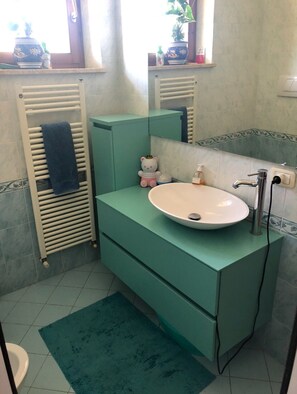 Appartement, 2 chambres, fumeurs, balcon | Salle de bain