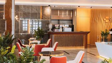 ฝ่ายต้อนรับ