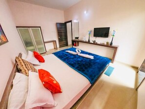 Quarto superluxo, sacada, vista para o jardim | 4 quartos, Wi-Fi de cortesia
