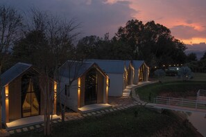 Free WiFi, bed sheets - Aob Khao Resort and Camping (Hua Hin)