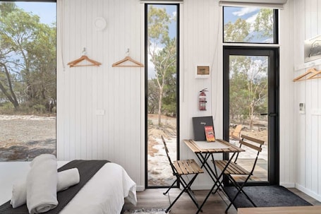 1 bedroom, bed sheets. Bilby Park Escape 1 by Tiny Away