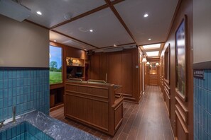 Literie de qualité supérieure, Wi-Fi gratuit, draps fournis