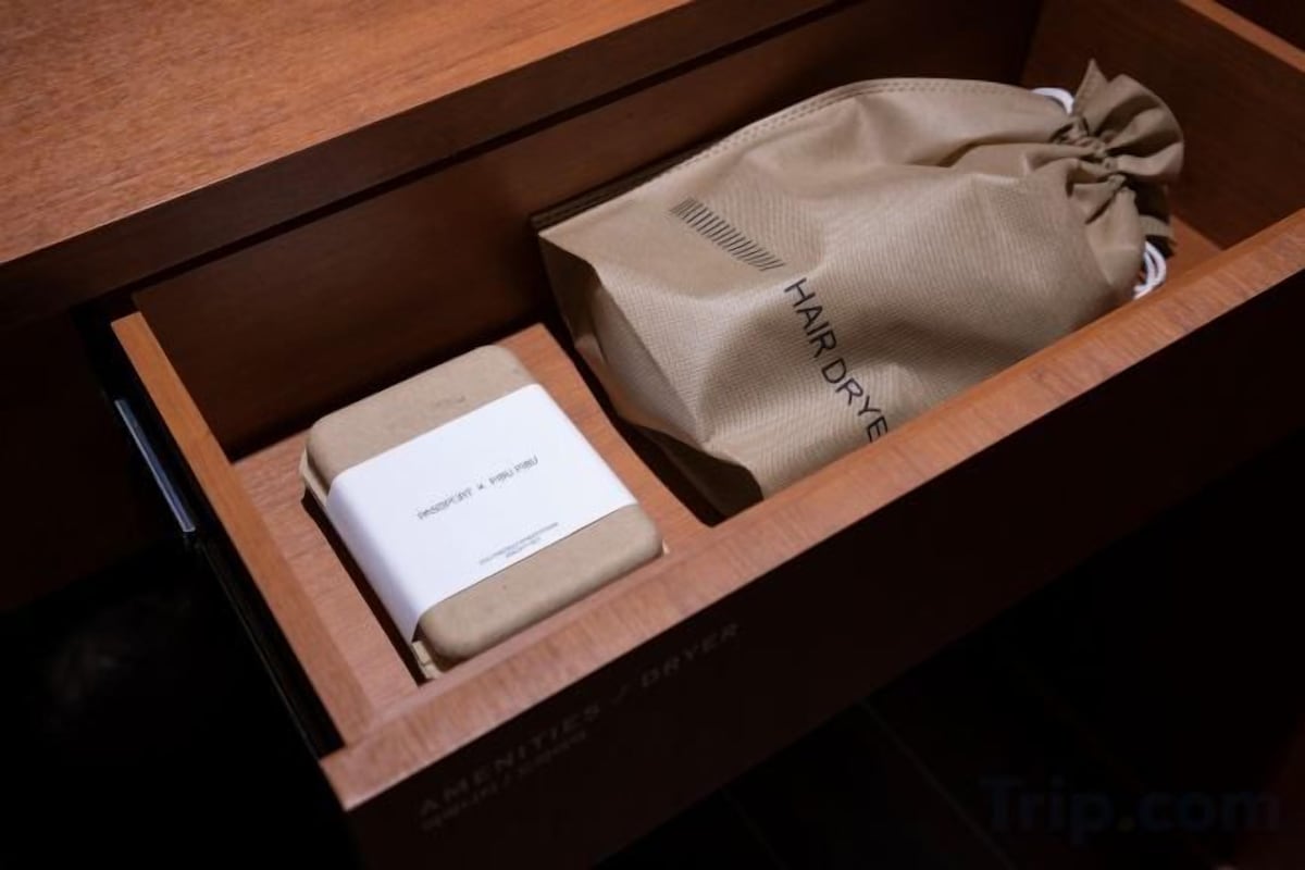 Bathroom amenities | Bathrobes, slippers, towels