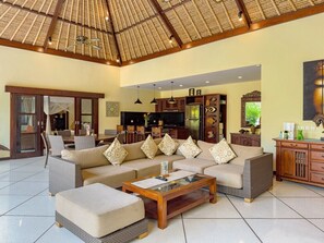 Villa Santai Seminyak | Oturma alanı