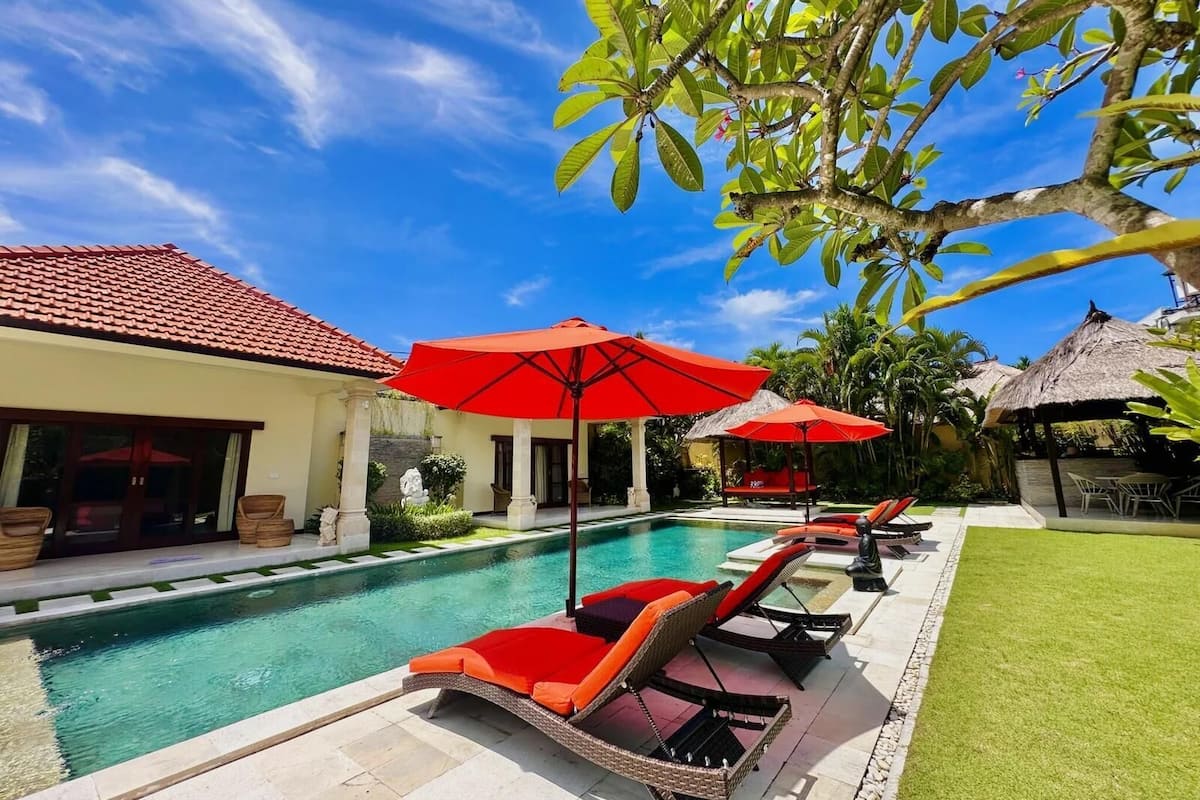 Family Villa | Front of property