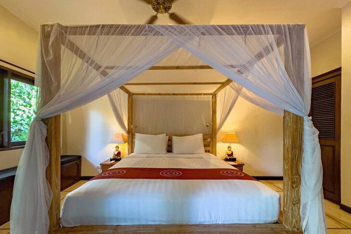 Villa Nakula Seminyak | Öryggishólf í herbergi, skrifborð, vinnuaðstaða fyrir fartölvur