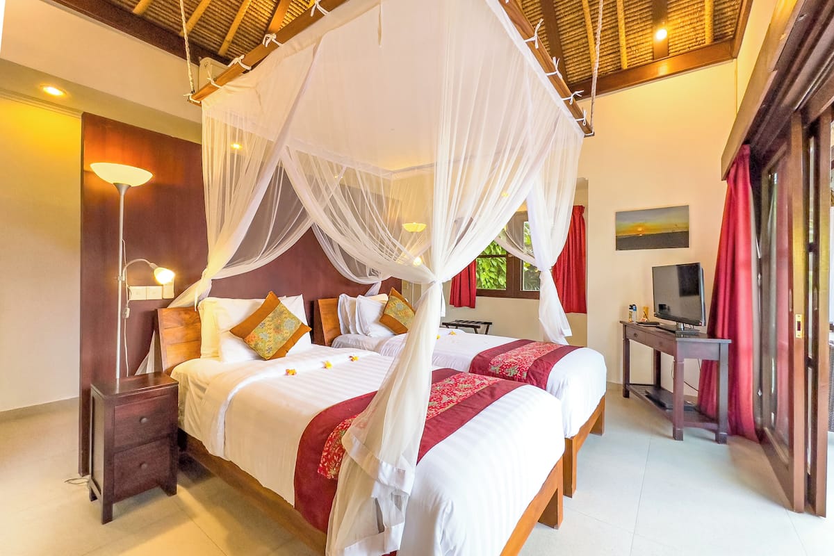 Villa Rama Seminyak | 3 bedrooms, in-room safe, iron/ironing board, free WiFi