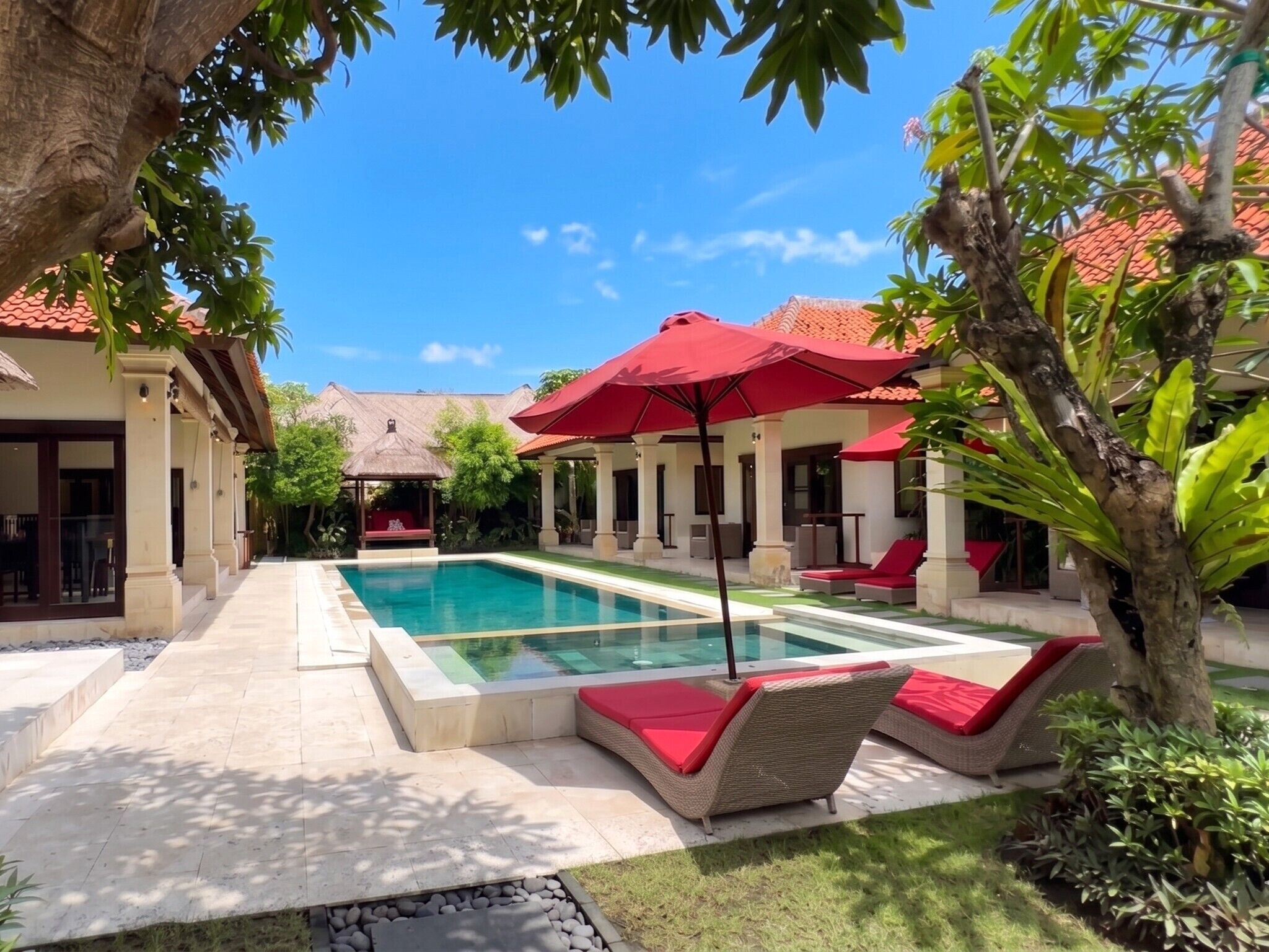 Villa Santi Seminyak | Vista al jardín