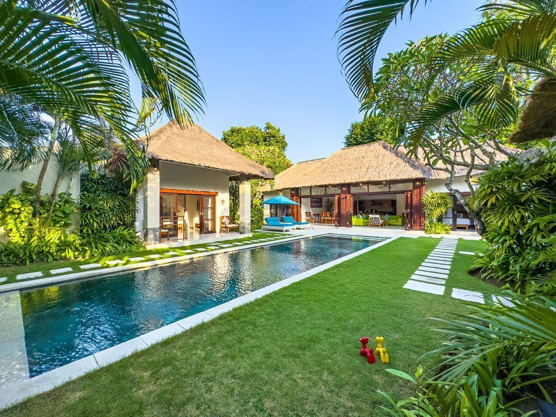 Villa Alore Seminyak | Vista al jardín