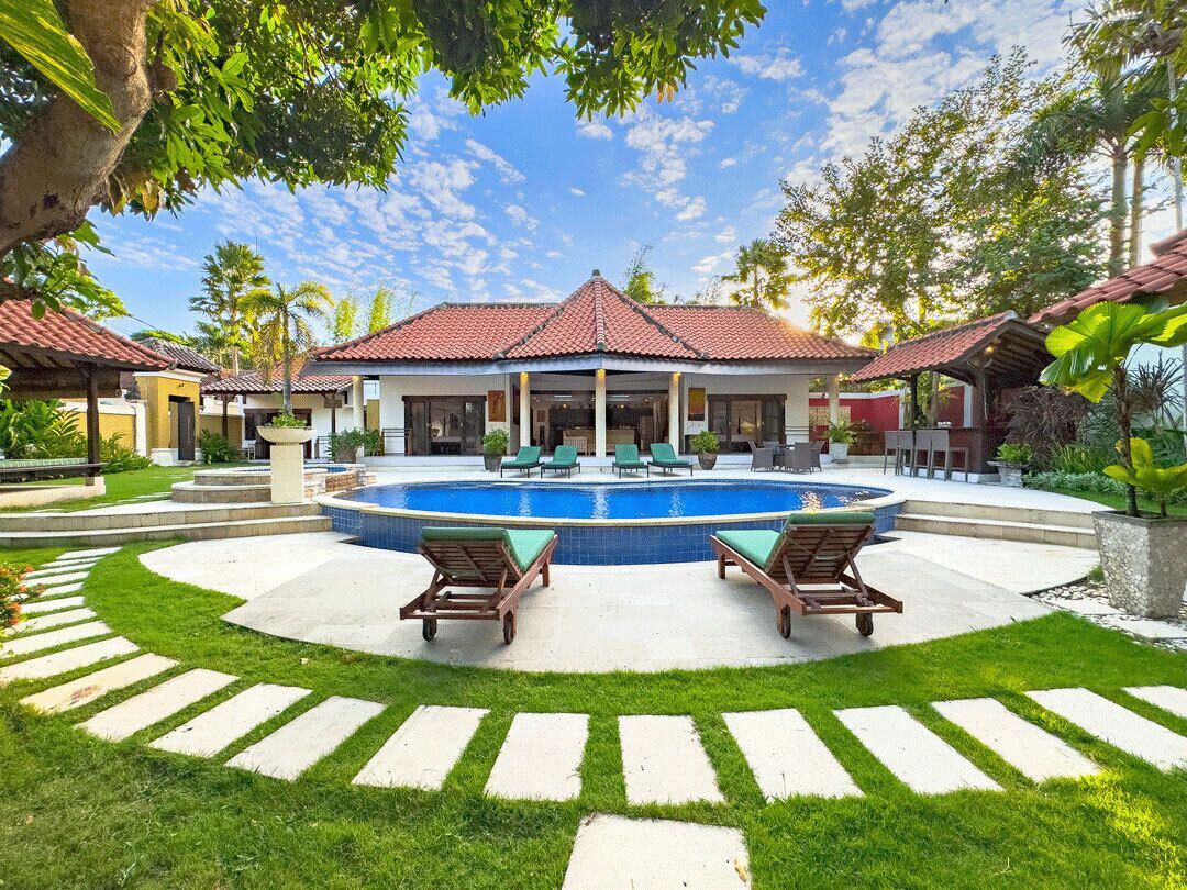 Villa Ginger Seminyak | Vista al jardín