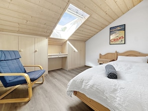 4 Schlafzimmer, Bügeleisen/Bügelbrett, kostenloses WLAN, Bettwäsche