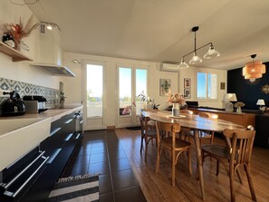 Fridge, microwave, oven, dishwasher - The Traveler (Toulouse)