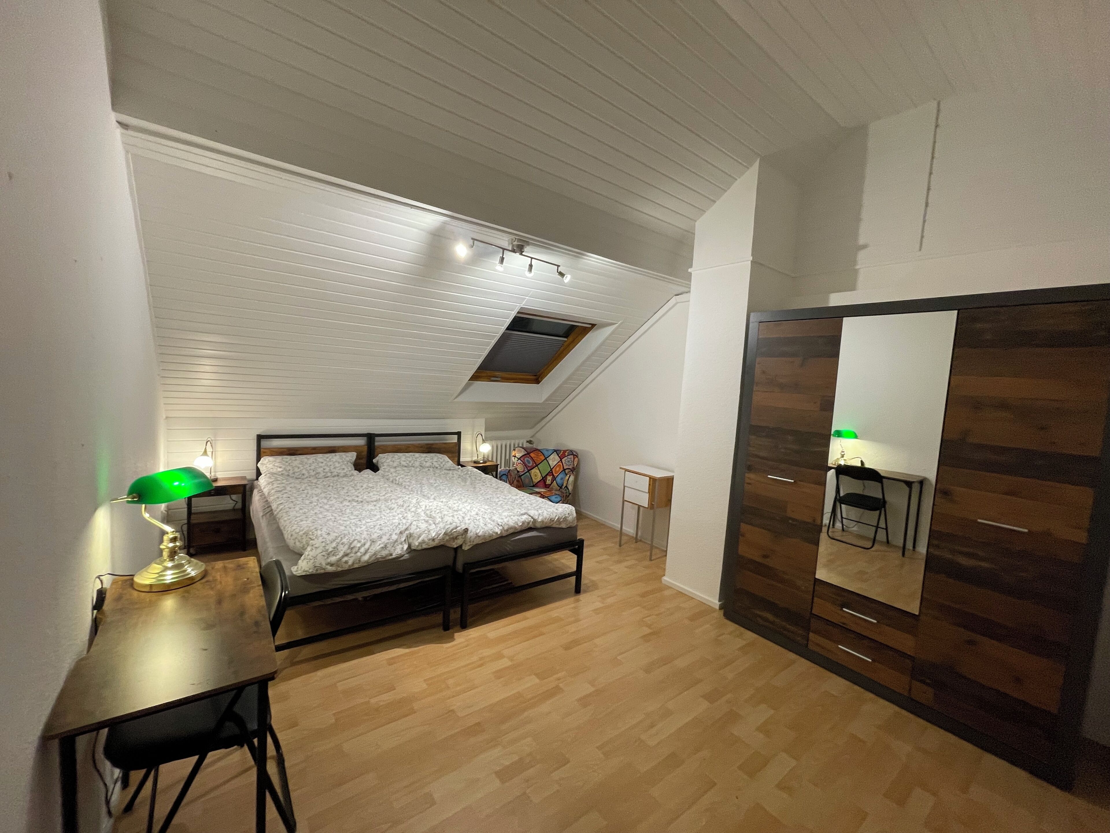 2 bedrooms, iron/ironing board, travel cot, WiFi