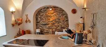 Holiday Home 'Zum Grünen Hirsch Stolln' with Mountain View, Private Terrace and Wi-Fi