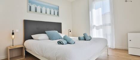 2 quartos, ferros/tábuas de passar roupa, Wi-Fi de cortesia