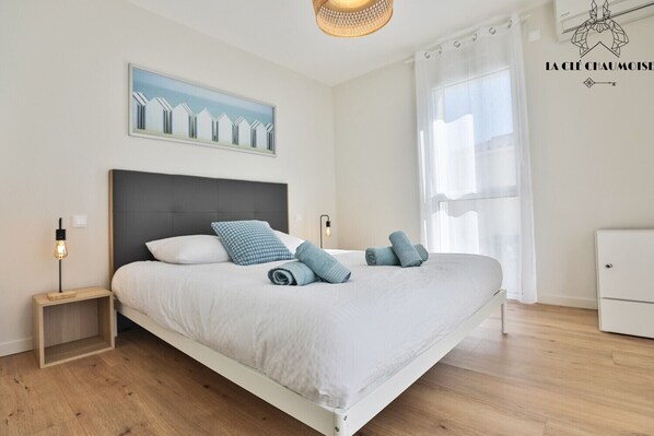 2 bedrooms, iron/ironing board, free WiFi