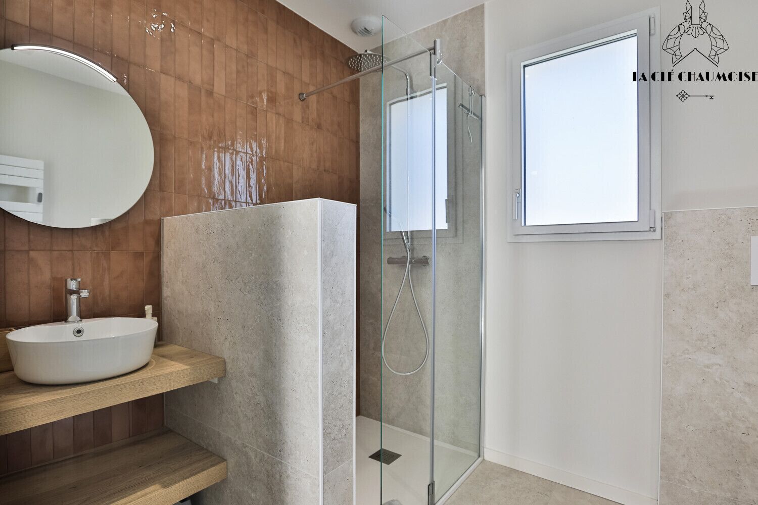 Een douche, een haardroger