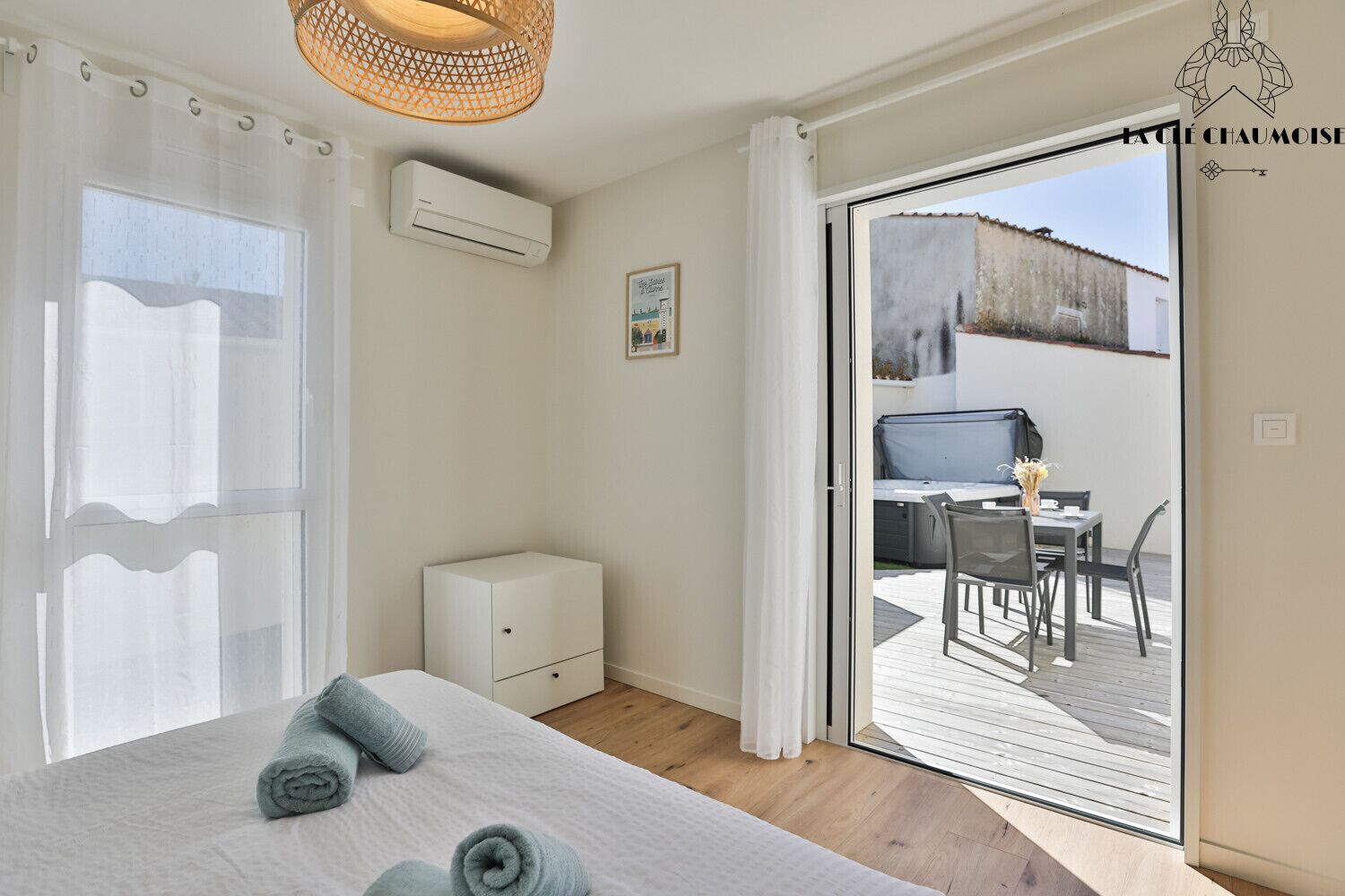 2 bedrooms, iron/ironing board, free WiFi