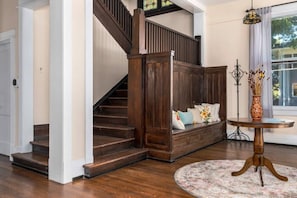 Interior - Historic Birmingham Home: Family-Friendly & Spacio (Birmingham)