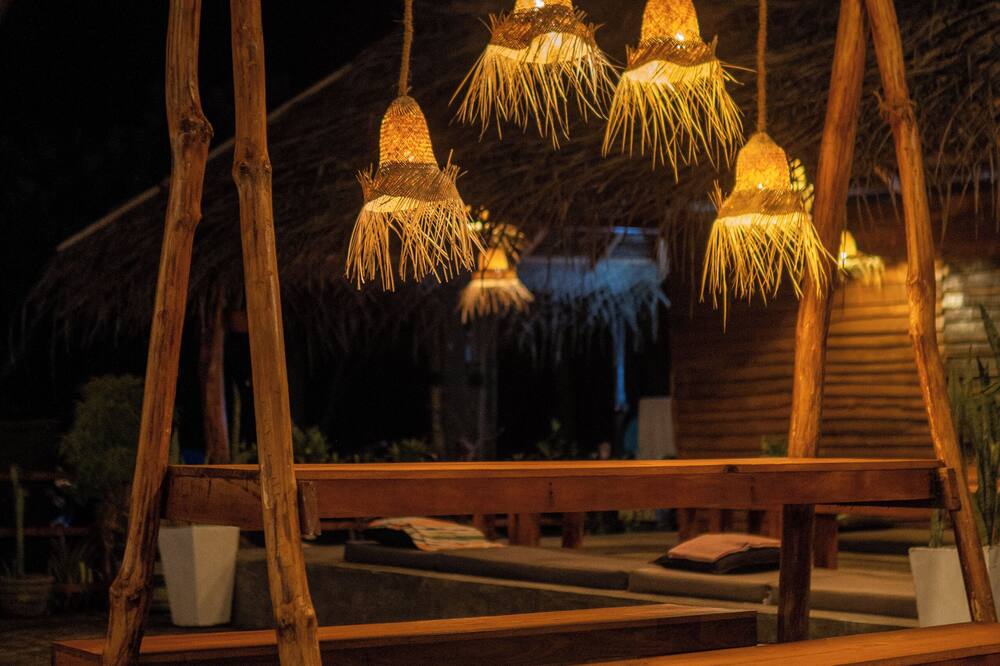 New golden bay resort Weligama