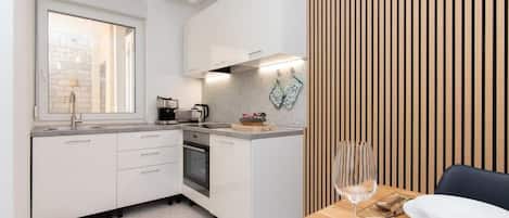 Appartement Supérieur, 2 chambres, vue cour intérieure | Cuisine privée