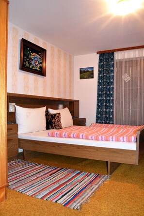 6 bedrooms, internet