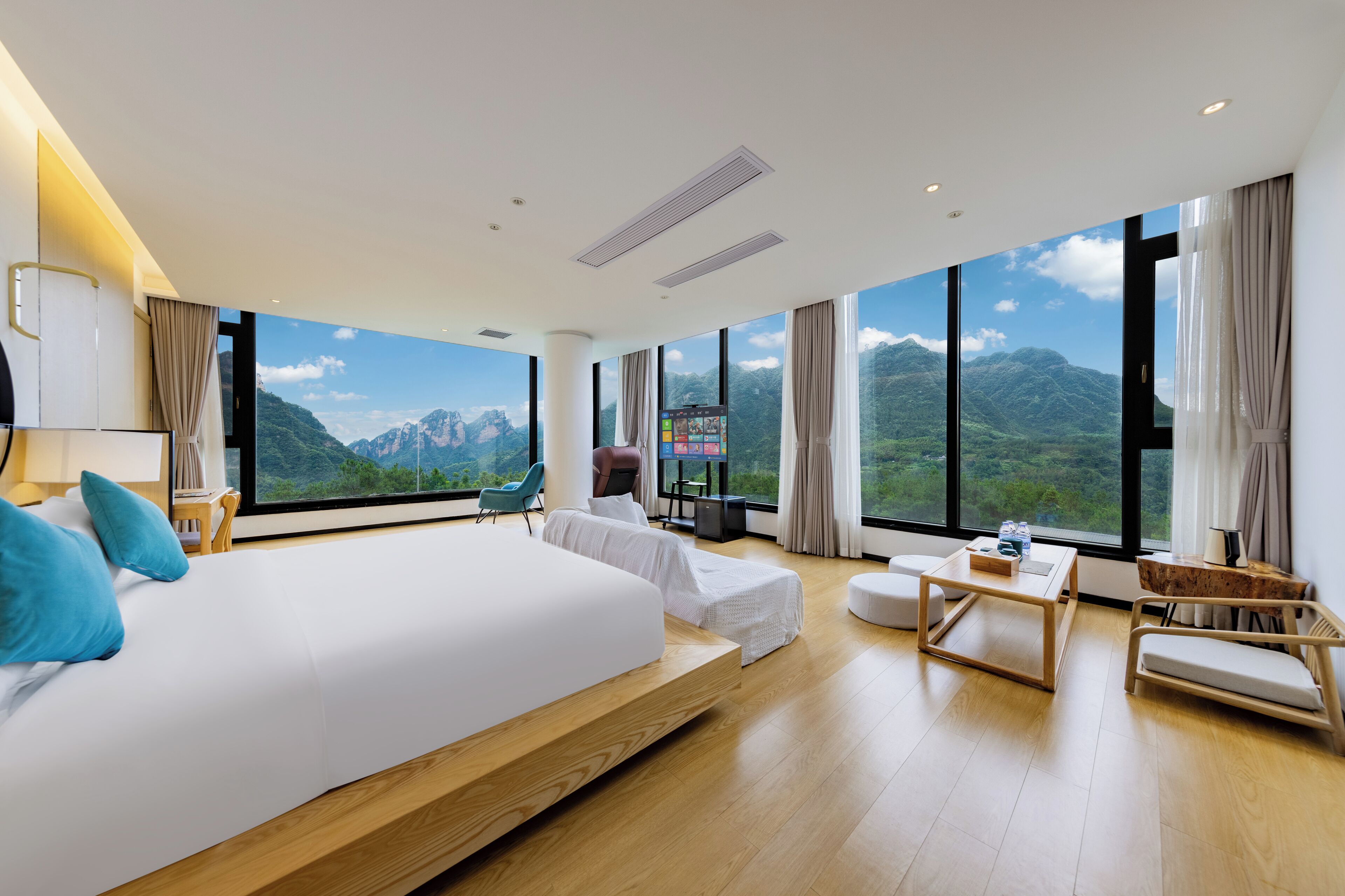 奢華雙人房, 私人浴室, 山景 | 高級寢具、記憶棉床墊、遮光窗簾/窗簾、隔音