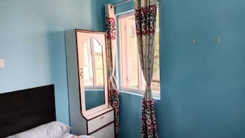 1 Schlafzimmer, Bügeleisen/Bügelbrett, WLAN, Bettwäsche
