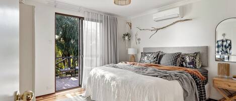 3 slaapkamers, een bureau, een strijkplank/strijkijzer, gratis wifi