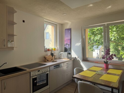 5 bedrooms directly at the Weinsberg train station Dogs allowed 