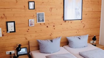 Standard Double Room | Individually decorated, individually furnished, soundproofing, free WiFi