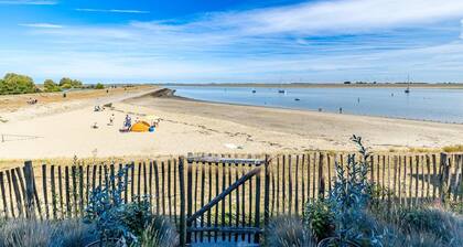 Apartment in Sint-Annaland with Beach Access