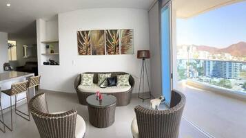 2 bedrooms, iron/ironing board, free WiFi