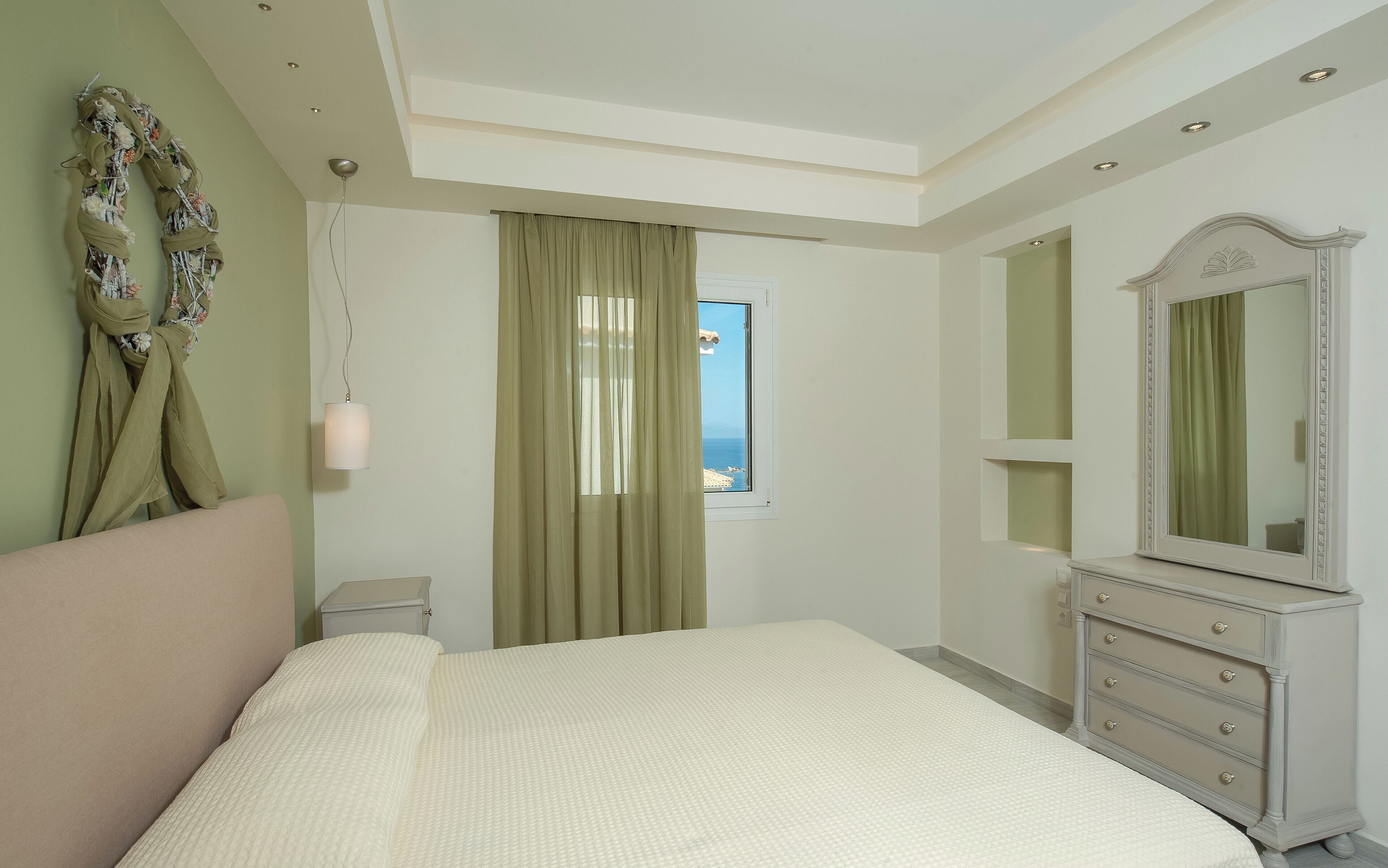 1 Schlafzimmer, Bügeleisen/Bügelbrett, Reisekinderbett, Bettwäsche