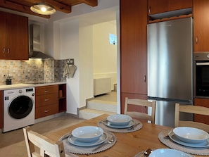 House, 2 Bedrooms, Sea View | Dining room - La Casa Di Manou (Platanias)