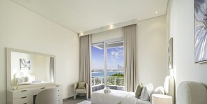 アパートメント バルコニー シービュー | 3 室のベッドルーム、アイロン / アイロン台、WiFi (無料)