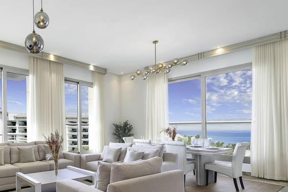LUX Dream Palm Atlantis Sea View Suite