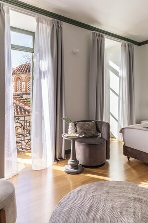 Suite superior, vistes a la ciutat | 1 dormitori i wifi gratuïta 